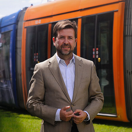 carlos-alonso-450x450