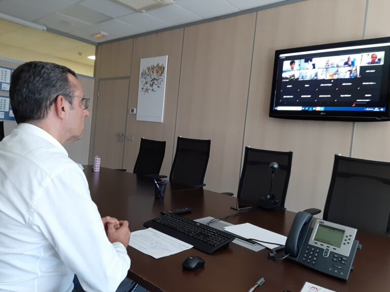 Andrés Muñoz de Dios participa en una reunión con socios de MAFEX