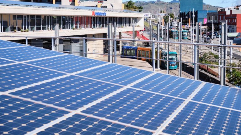 Standard & Poor’s certifica el éxito de gestión de Metrotenerife