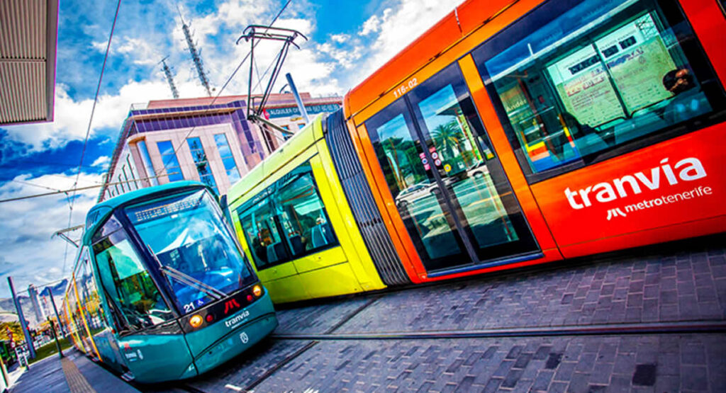 Tranvías en parada.